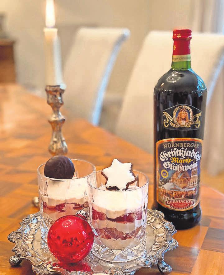 Mit dem Glühwein-Tiramisu kann man zur Adventszeit Gäste verwöhnen. Foto: djd/Gerstacker Weinkellerei Mit dem Glühwein-Tiramisu kann man zur Adventszeit Gäste verwöhnen. Foto: djd/Gerstacker Weinkellerei