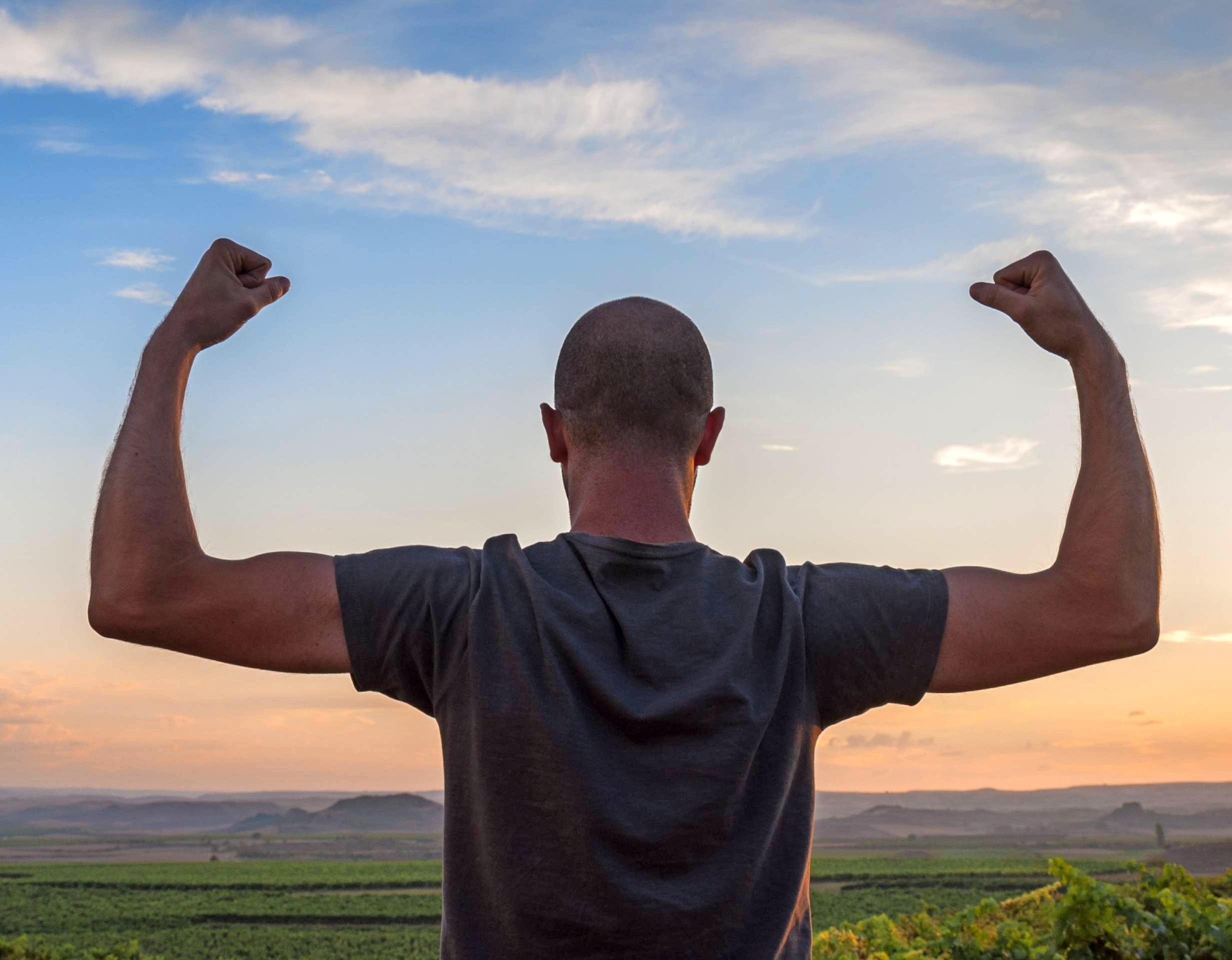 Alles fit? Fühlen sich Männer den täglichen Herausforderungen nicht mehr gewachsen und stattdessen müde, lustlos und ohne Antrieb, kann ein Testosteronmangel dahinter stecken. Foto: irantzuarb/stock.adobe.com Alles fit? Fühlen sich Männer den täglichen Herausforderungen nicht mehr gewachsen und stattdessen müde, lustlos und ohne Antrieb, kann ein Testosteronmangel dahinter stecken. Foto: irantzuarb/stock.adobe.com