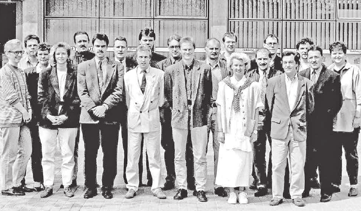 Lang, lang ist’s her, dass Uli als Verstärkung in das WAZ-Team kam. Lang, lang ist’s her, dass Uli als Verstärkung in das WAZ-Team kam.