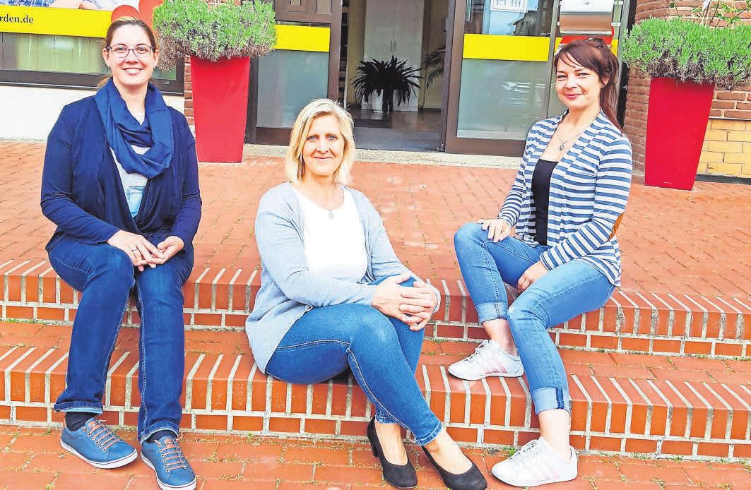 Die neue Pflegedienstleitung Jasmin Kafke (von links), Karin Steffen und Nathalia Swigon. Die neue Pflegedienstleitung Jasmin Kafke (von links), Karin Steffen und Nathalia Swigon.