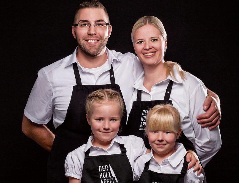 Patrick und Chantal Holzapfelmit ihren zwei Töchtern. Bilder: Unternehmen Patrick und Chantal Holzapfelmit ihren zwei Töchtern. Bilder: Unternehmen