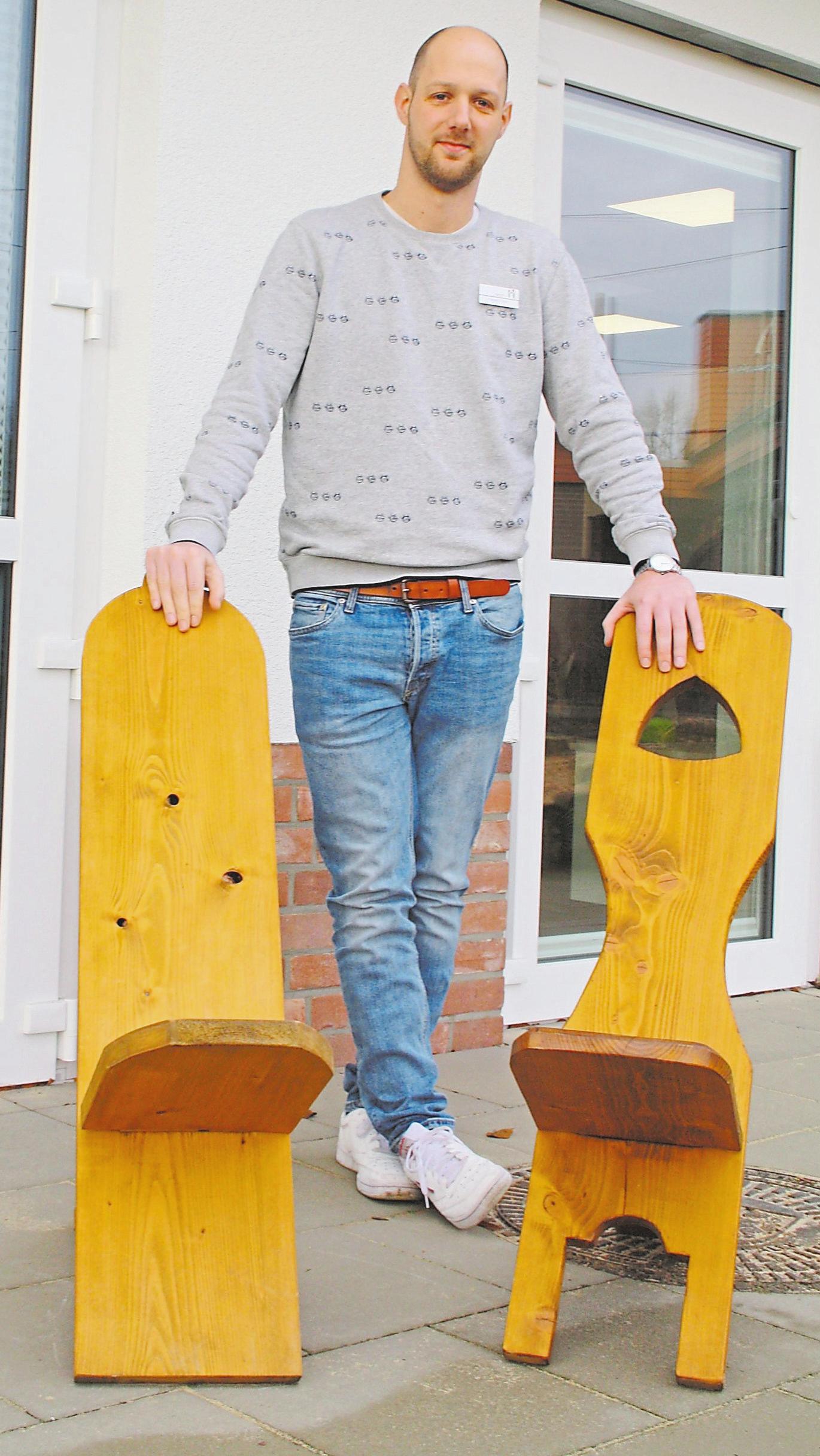 Kayne Köhler, der Burgherr: Viele Ideen für die Burg Steinfurt stammen von ihm und wurden erfolgreich umgesetzt. Fotos(2):Simone Friedrichs Kayne Köhler, der Burgherr: Viele Ideen für die Burg Steinfurt stammen von ihm und wurden erfolgreich umgesetzt. Fotos(2):Simone Friedrichs