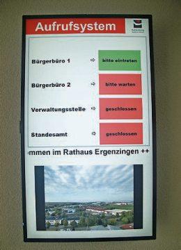 Ebenfalls neu ist das digitale Aufrufsystem. Ebenfalls neu ist das digitale Aufrufsystem.