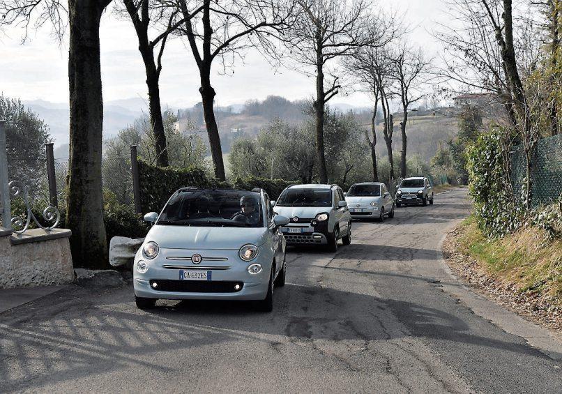 Fiat 500 und Fiat Panda, europaweit stets unter den meistverkauften Fahrzeugen im Segment, erhalten als erste Benziner-Modelle von Fiat Chrysler Automobiles (FCA) die Mild-Hybrid-Technologie. Die Baureihen stehen für zwei Produktstrategien der Marke: Fiat 500 repräsentiert als Design- und Mode-Ikone die emotionale Seite, Fiat Panda vertritt mit fünf Türen die praxisorientierte Linie. Zusammen läuten sie das Hybrid-Zeitalter bei Fiat ein. Bild: FCA Group