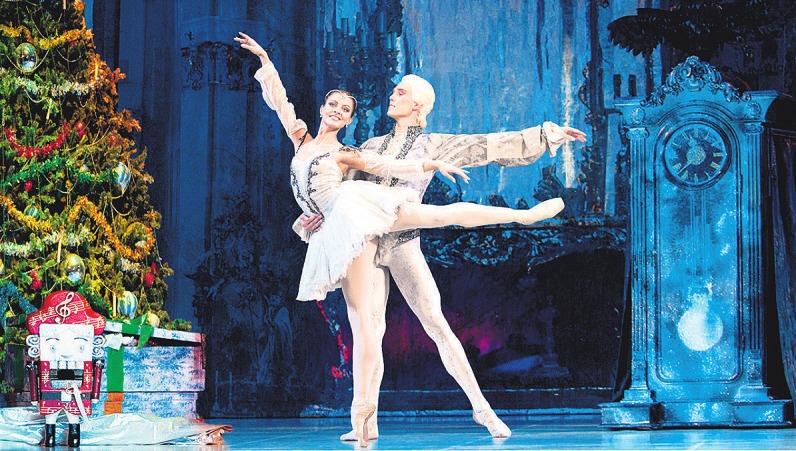Am 16.12. führt das von der UNESCO ausgezeichnete Bolschoi Staatstheater für Oper und Ballett Belarus den Nussknacker auf