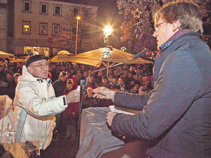 Bei der beliebten Verlosungsaktion „Burgdorf leuchtet!“ gibt es tolle Preise zu gewinnen. Foto: Dieter Heun Bei der beliebten Verlosungsaktion „Burgdorf leuchtet!“ gibt es tolle Preise zu gewinnen. Foto: Dieter Heun