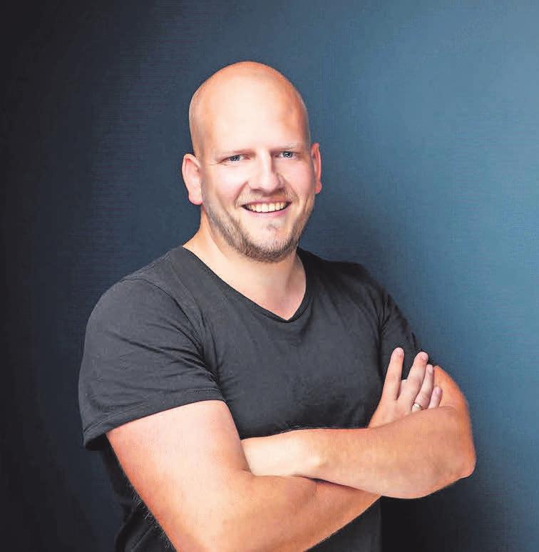 Hendrik Neumann und sein Team sind Experten, wenn es um Hilfe bei Rückenschmerzen geht. Foto: PhysioImpuls Hendrik Neumann und sein Team sind Experten, wenn es um Hilfe bei Rückenschmerzen geht. Foto: PhysioImpuls