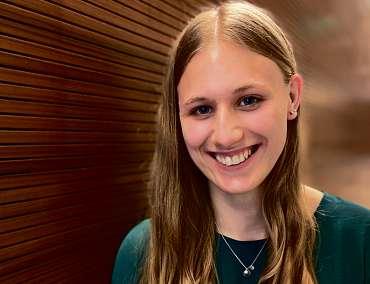 Melissa Schurmann, 21, Duale Studentin Wirtschaftsinformatik | EDEKA DIGITAL