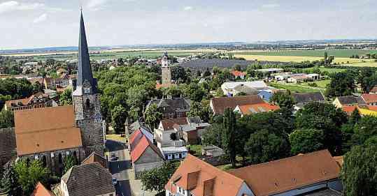 Die Stadt Lützen blickt auf eine 750-jährige Geschichte zurück. Dieses Jubiläum wird am nächsten Wochenende im Schlosspark gefeiert. FOTOS: STADT LÜTZEN/PETER LIESKER Die Stadt Lützen blickt auf eine 750-jährige Geschichte zurück. Dieses Jubiläum wird am nächsten Wochenende im Schlosspark gefeiert. FOTOS: STADT LÜTZEN/PETER LIESKER
