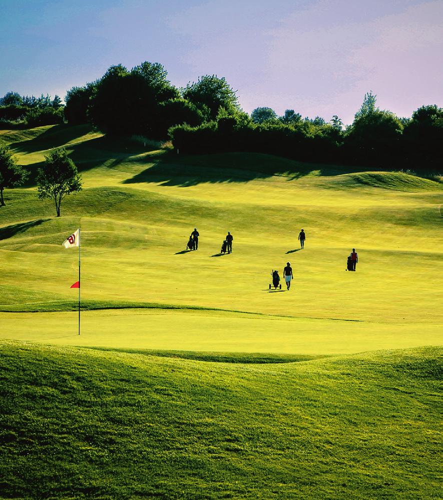 Jura Golf Park mit seinen 45 Golfbahnen Image 3 Jura Golf Park mit seinen 45 Golfbahnen Image 3