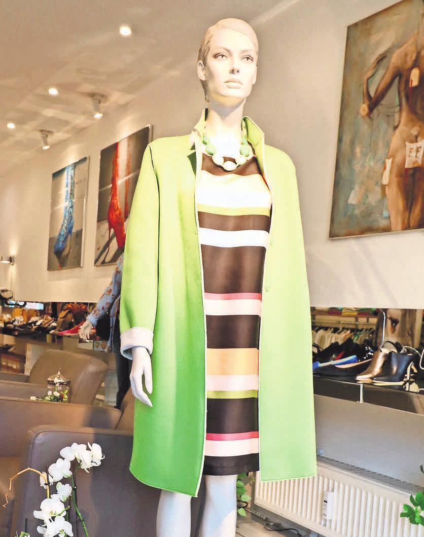 Blockstreifen und knallige Farben – mit Bella Scarpa „back to the 70’s“ Blockstreifen und knallige Farben – mit Bella Scarpa „back to the 70’s“
