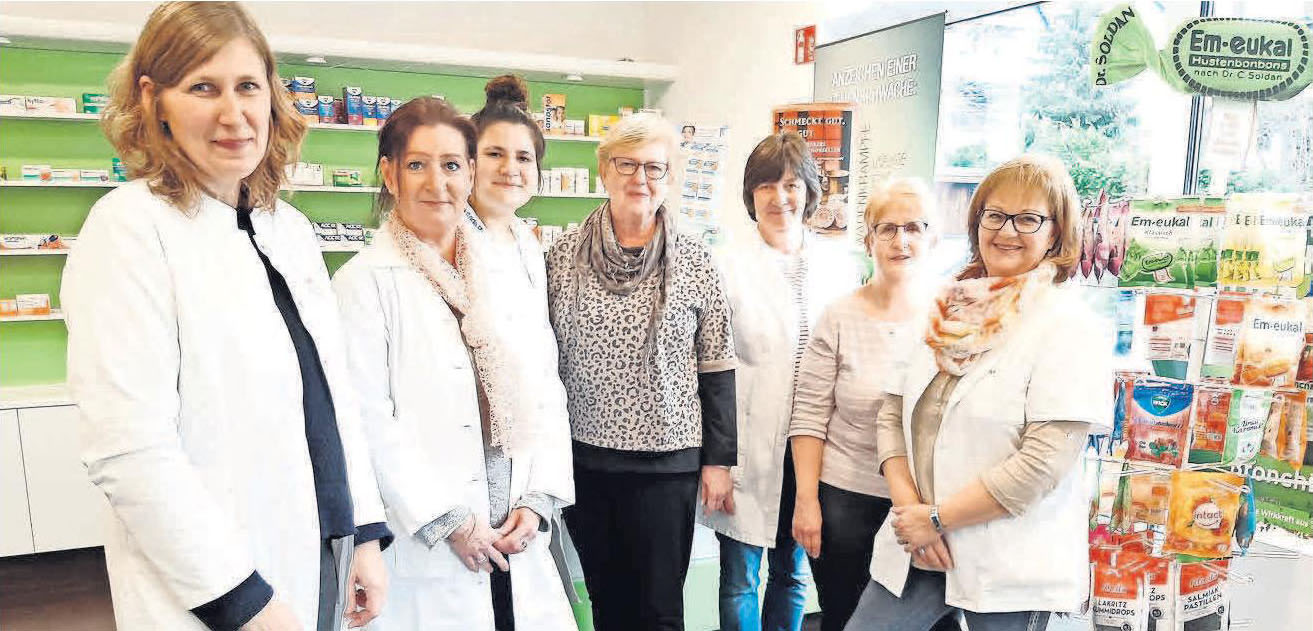 Birte Bendix (links) mit ihrem Team. Birte Bendix (links) mit ihrem Team.