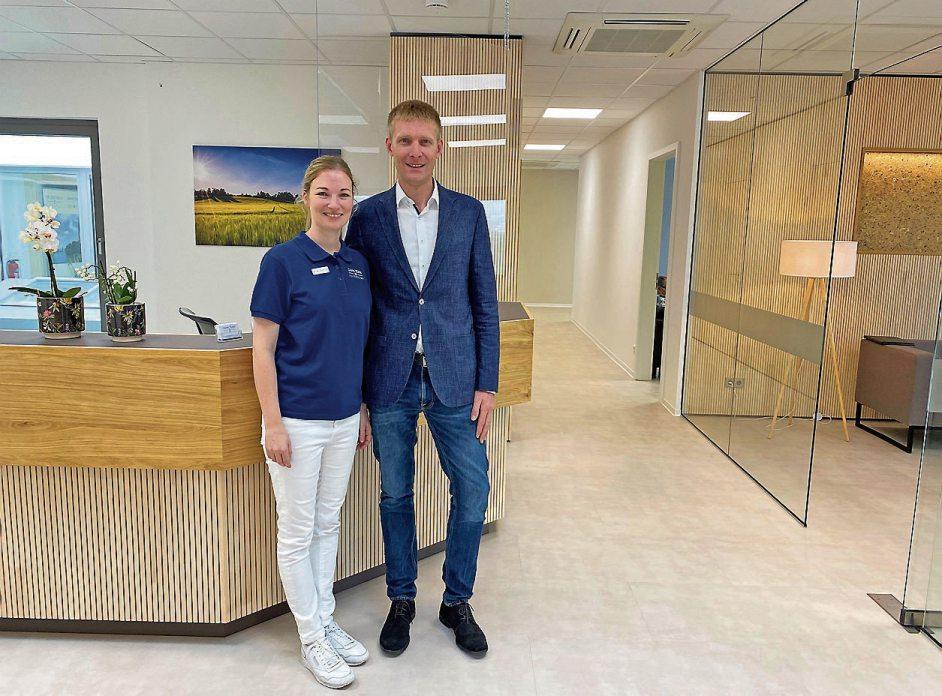 Dr. Katharina Dietrich vom ZAHNTEAM Rottenburg mit ihrem Ehemann und Bauherrn Markus Dietrich