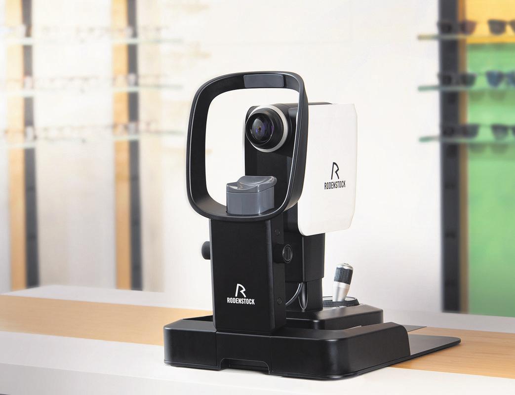 AUGENOPTIK FINDEISEN bietet eine hochpräzise 3-D-Augenvermessung mit dem Fundus-Scanner von Rodenstock. Foto: Rodenstock GmbH AUGENOPTIK FINDEISEN bietet eine hochpräzise 3-D-Augenvermessung mit dem Fundus-Scanner von Rodenstock. Foto: Rodenstock GmbH