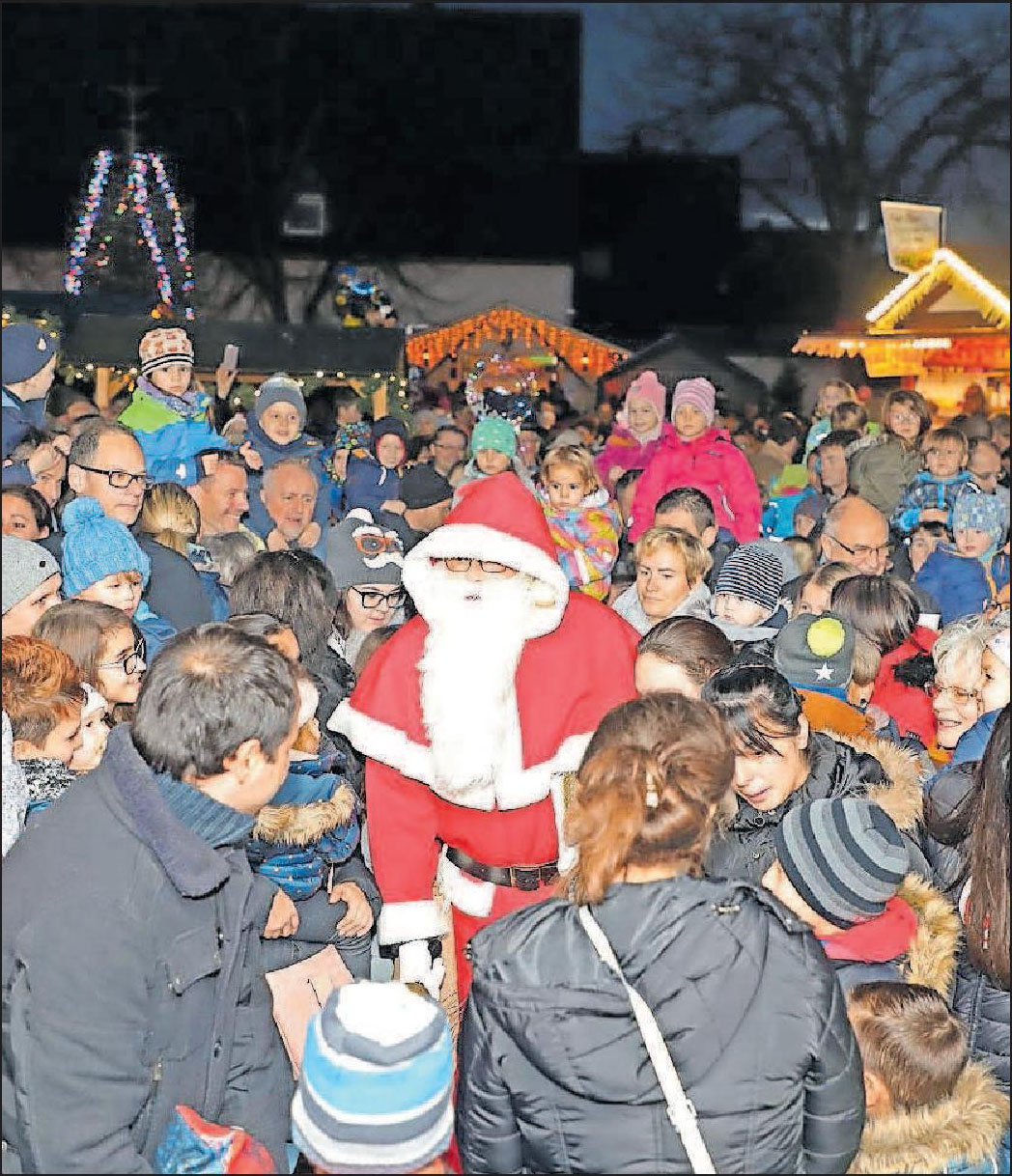 Der Nikolaus wird am Sonntagnachmittag auf dem gleichnamigen Markt vor dem Carl-Bosch-Haus erwartet. FOTOS: GRAF/HOFFMANN/FREI Der Nikolaus wird am Sonntagnachmittag auf dem gleichnamigen Markt vor dem Carl-Bosch-Haus erwartet. FOTOS: GRAF/HOFFMANN/FREI