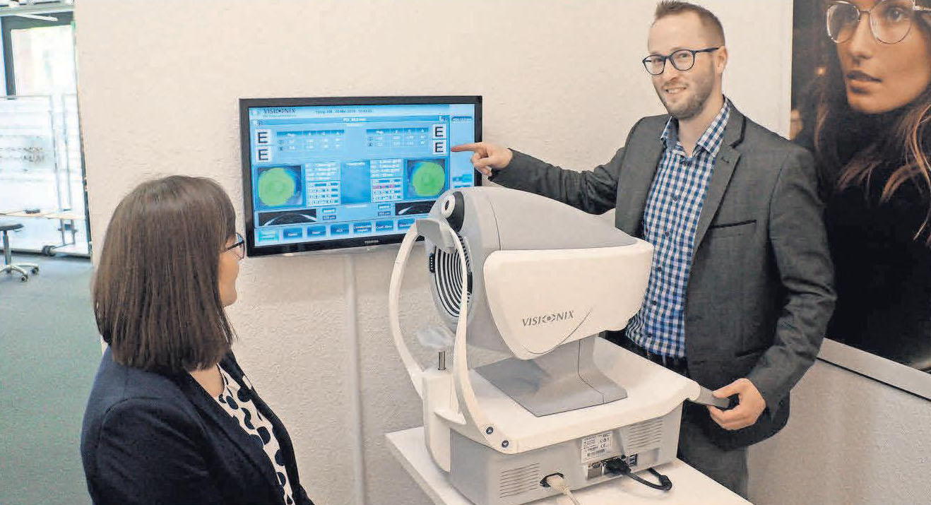 Mit dem Visionix VX 120 lassen sich medizinische Vormessungen durchführen. Mit dem Visionix VX 120 lassen sich medizinische Vormessungen durchführen.
