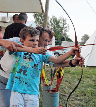 Für Kinder ist ebenfalls einiges geboten. FOTO: BARBARA BRAIG Für Kinder ist ebenfalls einiges geboten. FOTO: BARBARA BRAIG