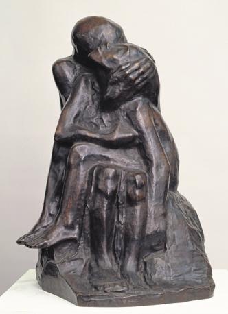Die Plastik „Liebespaar II“ (1913) von Käthe Kollwitz. FOTO: ROMAN MÄRZ / STAATLICHE MUSEEN ZU BERLIN, NATIONALGALERIE Die Plastik „Liebespaar II“ (1913) von Käthe Kollwitz. FOTO: ROMAN MÄRZ / STAATLICHE MUSEEN ZU BERLIN, NATIONALGALERIE