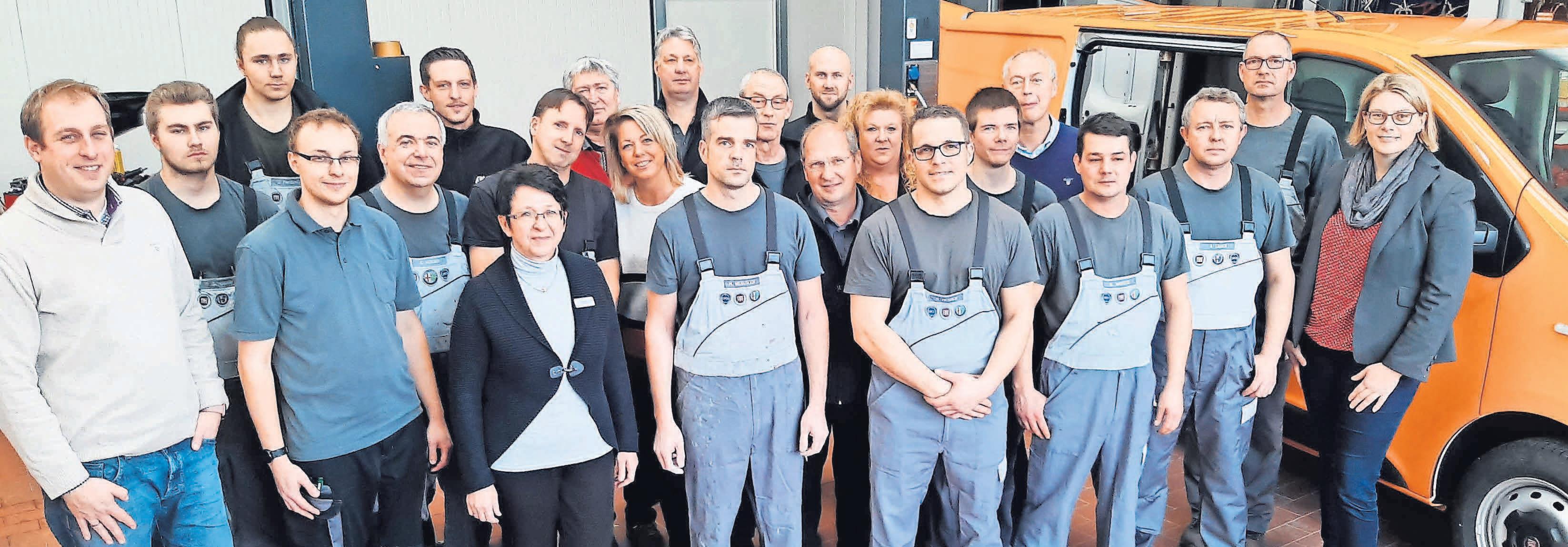 Das Team vom Autohaus Sellmann gehört zu den besten Deutschlands. Das Team vom Autohaus Sellmann gehört zu den besten Deutschlands.