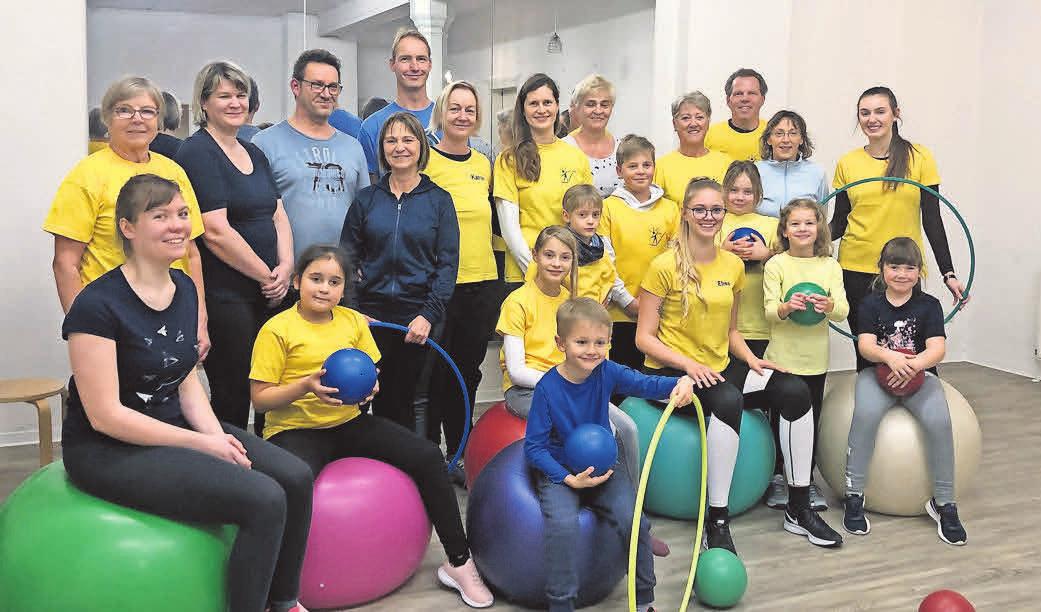VEREINT IM SPORTVEREIN: Sonne bewegt Berge ist eine starke Gemeinschaft über alle Altersgruppen hinweg – dank Sport. Foto: SbB e.v. VEREINT IM SPORTVEREIN: Sonne bewegt Berge ist eine starke Gemeinschaft über alle Altersgruppen hinweg – dank Sport. Foto: SbB e.v.