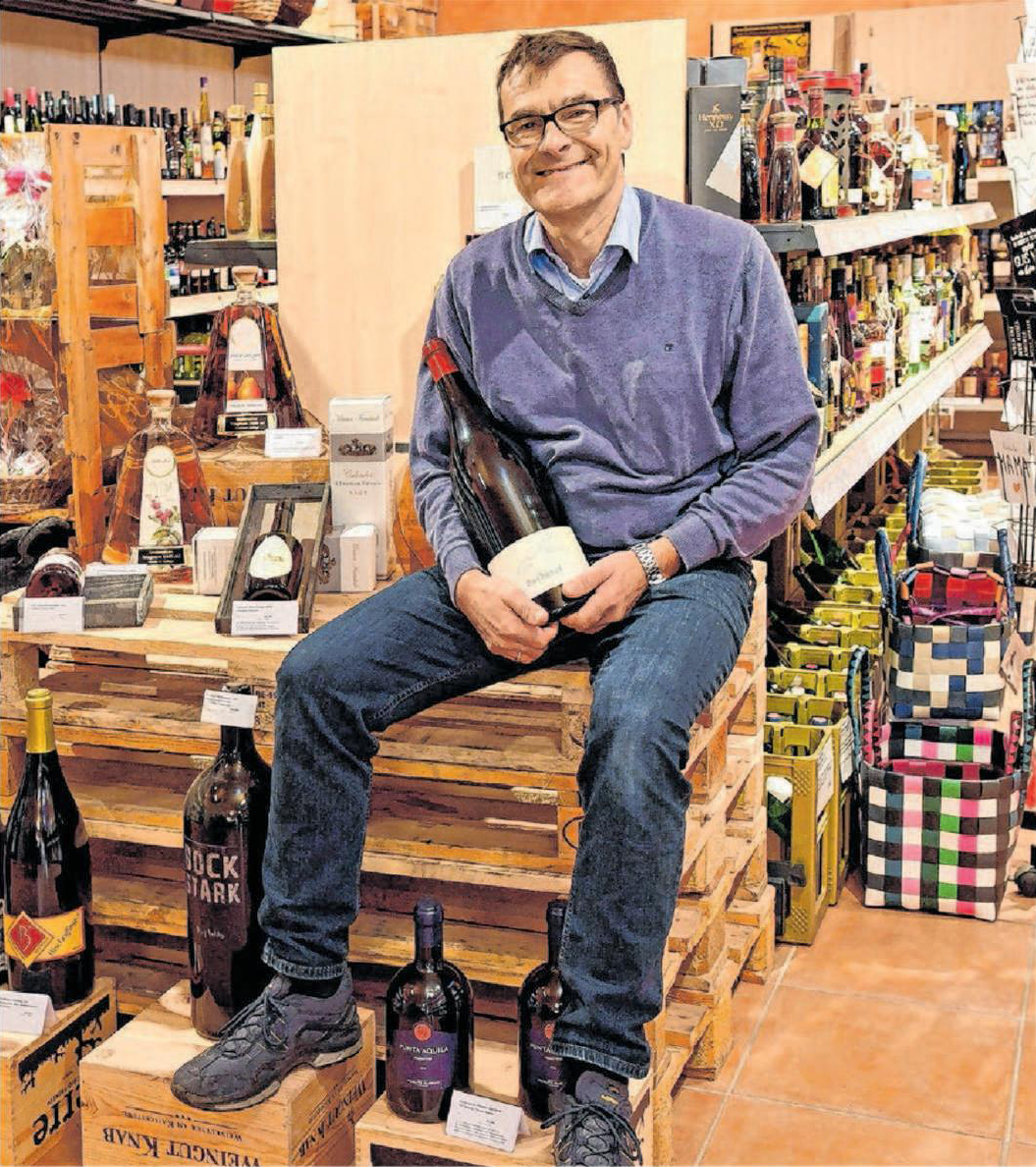 Weinexperte Otto-Martin Edel als Weinliebhaber freut sich auf seine „Edle Weinmesse“ am kommenden Samstag. Weinexperte Otto-Martin Edel als Weinliebhaber freut sich auf seine „Edle Weinmesse“ am kommenden Samstag.