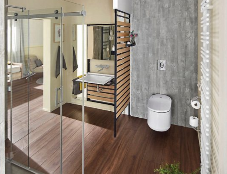 Ein altersgerechtes Bad bietet ausreichend Platz ohne Barrieren. Worauf es im Detail ankommt, wissen die Mitgliedsbetriebe der SHK-Innung. Bild: djd/ZVSHK/Grohe Ein altersgerechtes Bad bietet ausreichend Platz ohne Barrieren. Worauf es im Detail ankommt, wissen die Mitgliedsbetriebe der SHK-Innung. Bild: djd/ZVSHK/Grohe