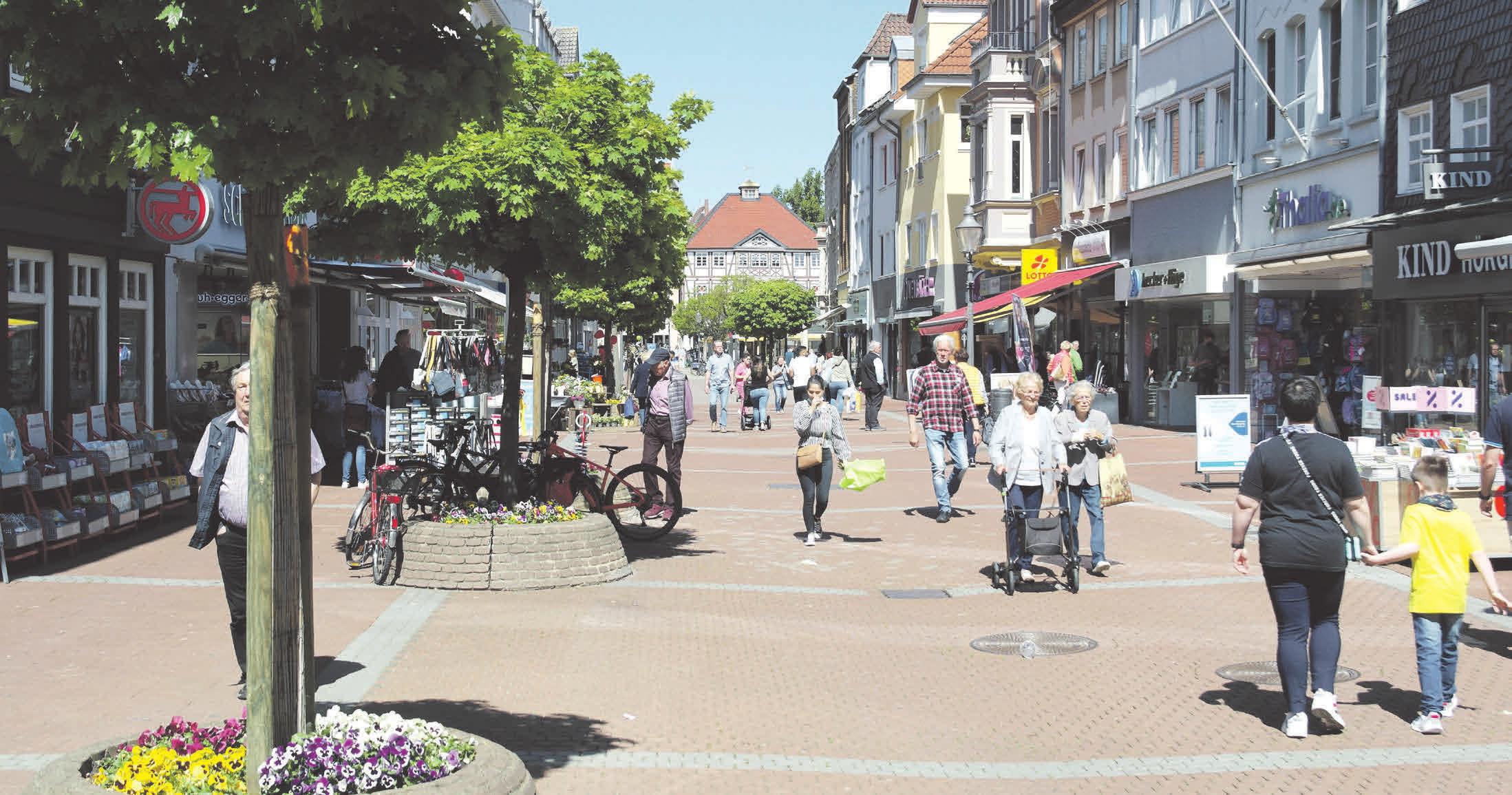 Die Gutscheine können unter anderem in Geschäften der Peiner Fußgängerzone eingelöst werden. Foto: PeineMarketing GmbH Die Gutscheine können unter anderem in Geschäften der Peiner Fußgängerzone eingelöst werden. Foto: PeineMarketing GmbH