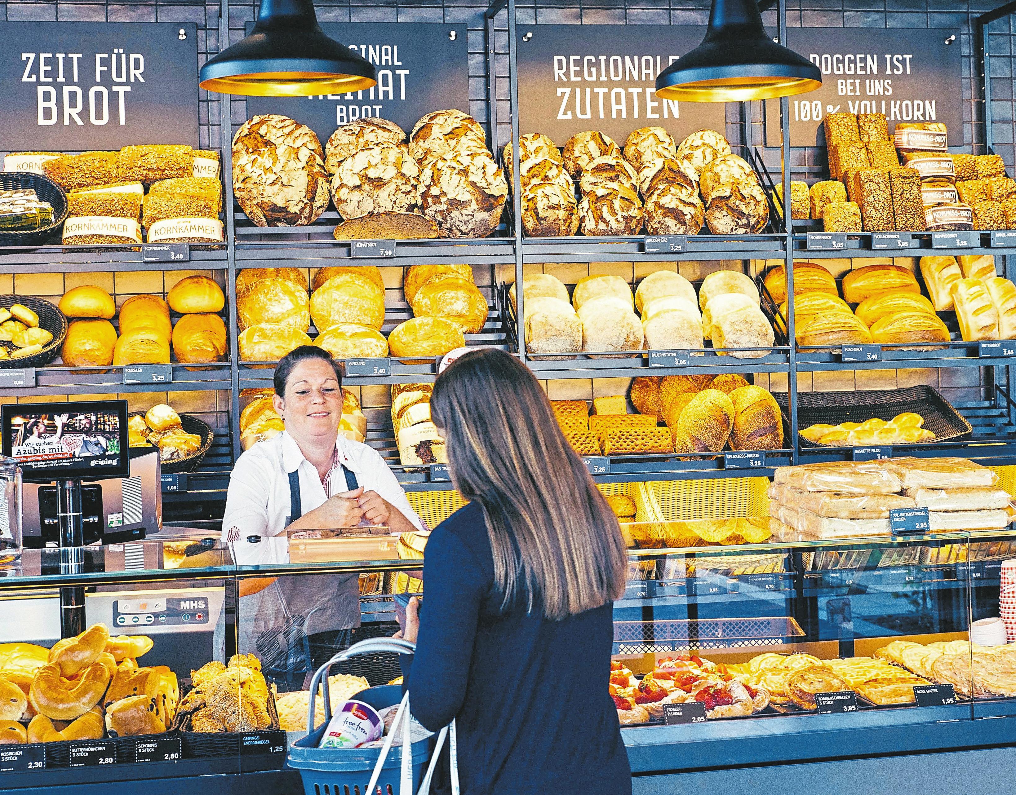 Etwa 90 Gäste finden im Innenbereich und 80 Gäste im Außenbereich des Cafés Platz. Foto: Geiping Etwa 90 Gäste finden im Innenbereich und 80 Gäste im Außenbereich des Cafés Platz. Foto: Geiping