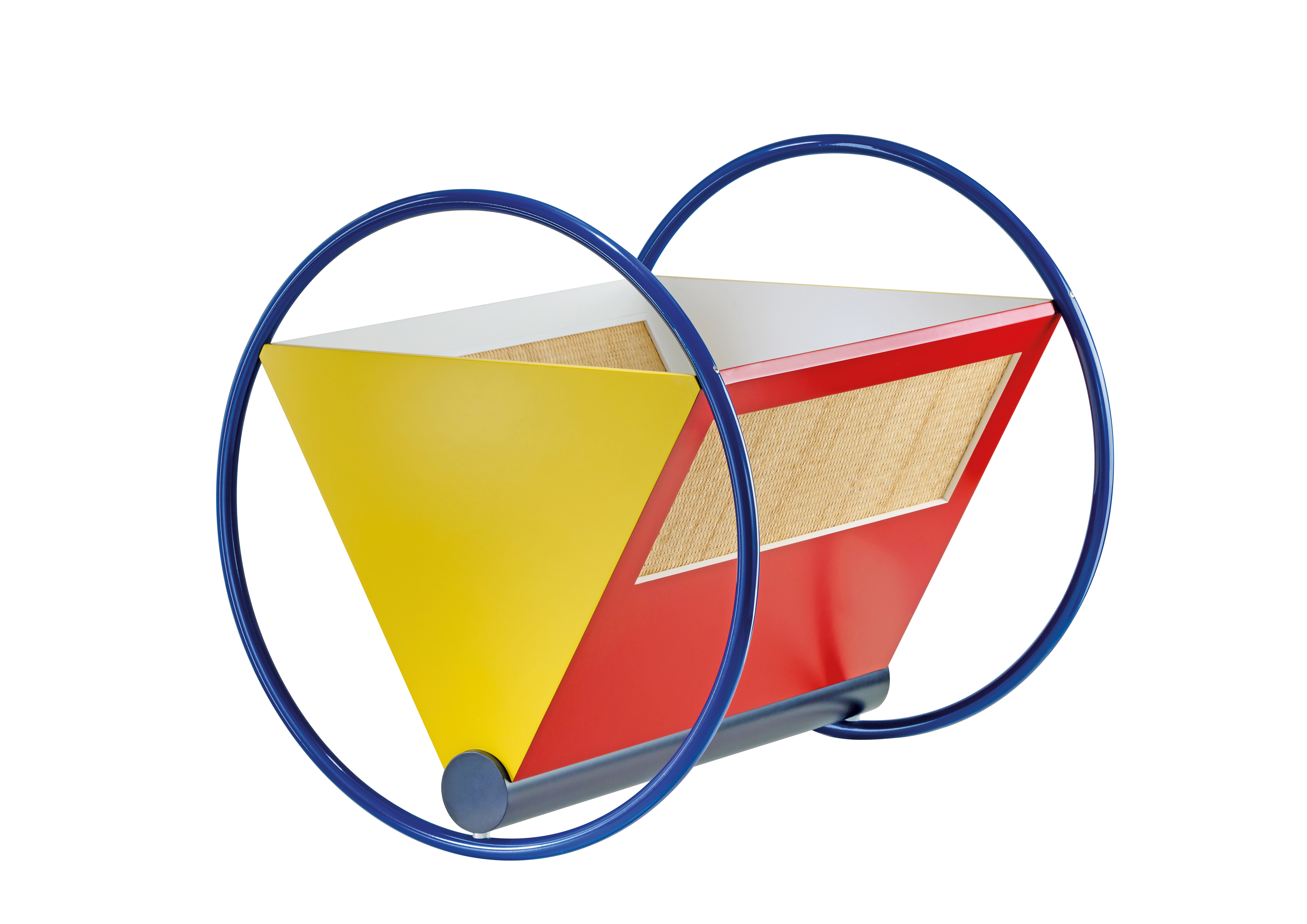 Geometrie als Inspirationsquelle: Die Babywiege von Peter Keler setzt sich aus Kreisen, Dreiecken und Rechtecken zusammen. BILDER: Thonet/Tecta/dpa-tmn Geometrie als Inspirationsquelle: Die Babywiege von Peter Keler setzt sich aus Kreisen, Dreiecken und Rechtecken zusammen. BILDER: Thonet/Tecta/dpa-tmn