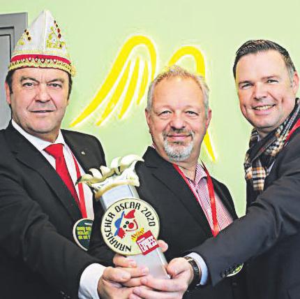 CC-Geschäftsführer Hans-Jürgen Tüllmann, Patric Fedlmeier, Vorstandsvorsitzender Provinzial Rheinland, EXPRESS-Verkaufsleiter Gerd Cecatka CC-Geschäftsführer Hans-Jürgen Tüllmann, Patric Fedlmeier, Vorstandsvorsitzender Provinzial Rheinland, EXPRESS-Verkaufsleiter Gerd Cecatka