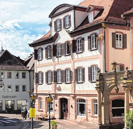 „Webers Paneria!“ ist am Marktplatz in Bad Mergentheim zu finden. „Webers Paneria!“ ist am Marktplatz in Bad Mergentheim zu finden.