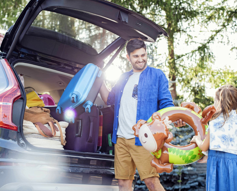 Entspannt starten: Das ist einer der wichtigsten Faktoren für die Autofahrt in den Urlaub. Foto: Westend61/dpa-tmn Entspannt starten: Das ist einer der wichtigsten Faktoren für die Autofahrt in den Urlaub. Foto: Westend61/dpa-tmn