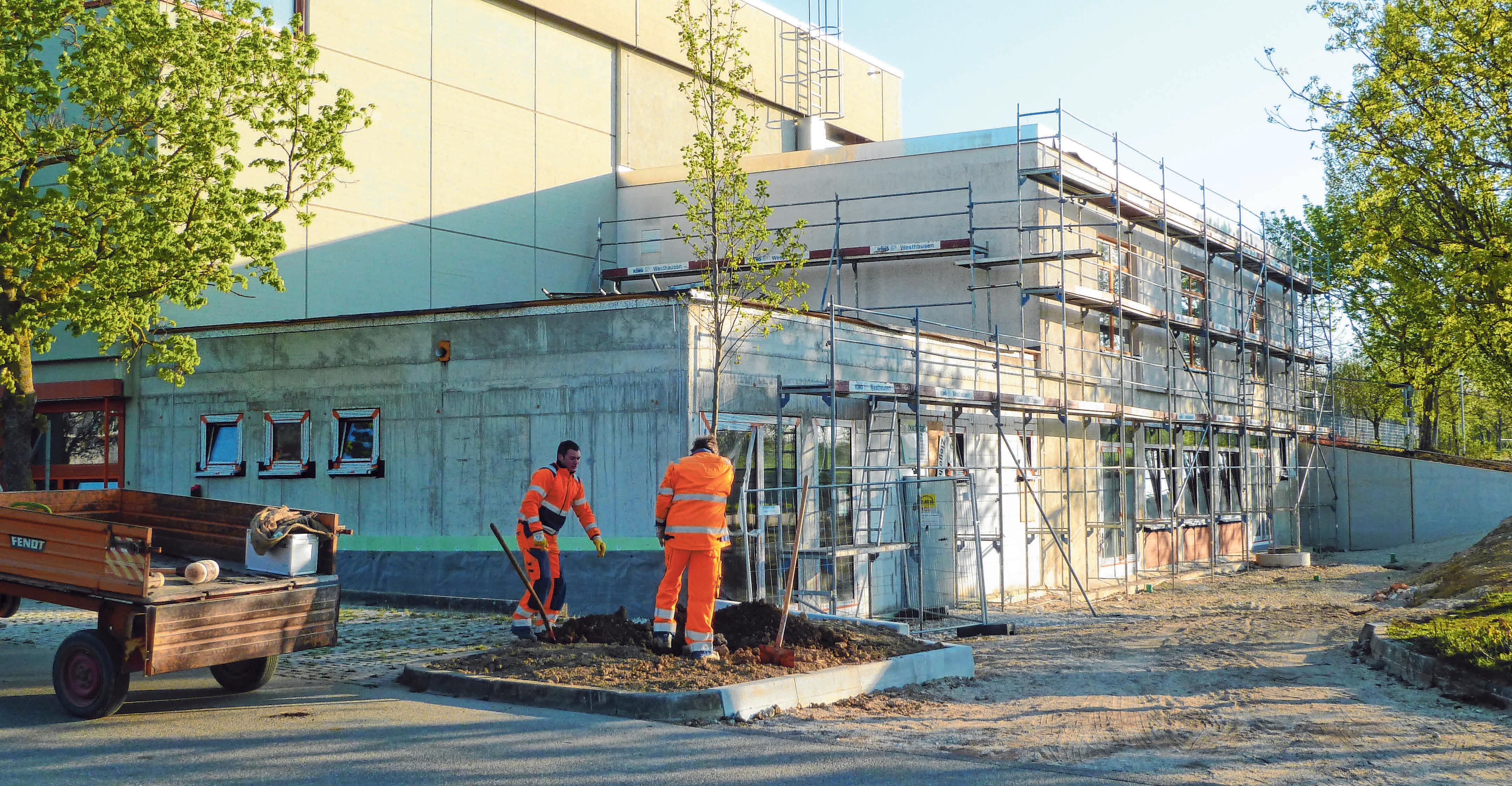 An- und Umbau Vereinsgebäude im Sanierungsgebiet „Neue Mitte“ Unterschneidheim. FOTOS: GEMEINDE UNTERSCHNEIDHEIM An- und Umbau Vereinsgebäude im Sanierungsgebiet „Neue Mitte“ Unterschneidheim. FOTOS: GEMEINDE UNTERSCHNEIDHEIM