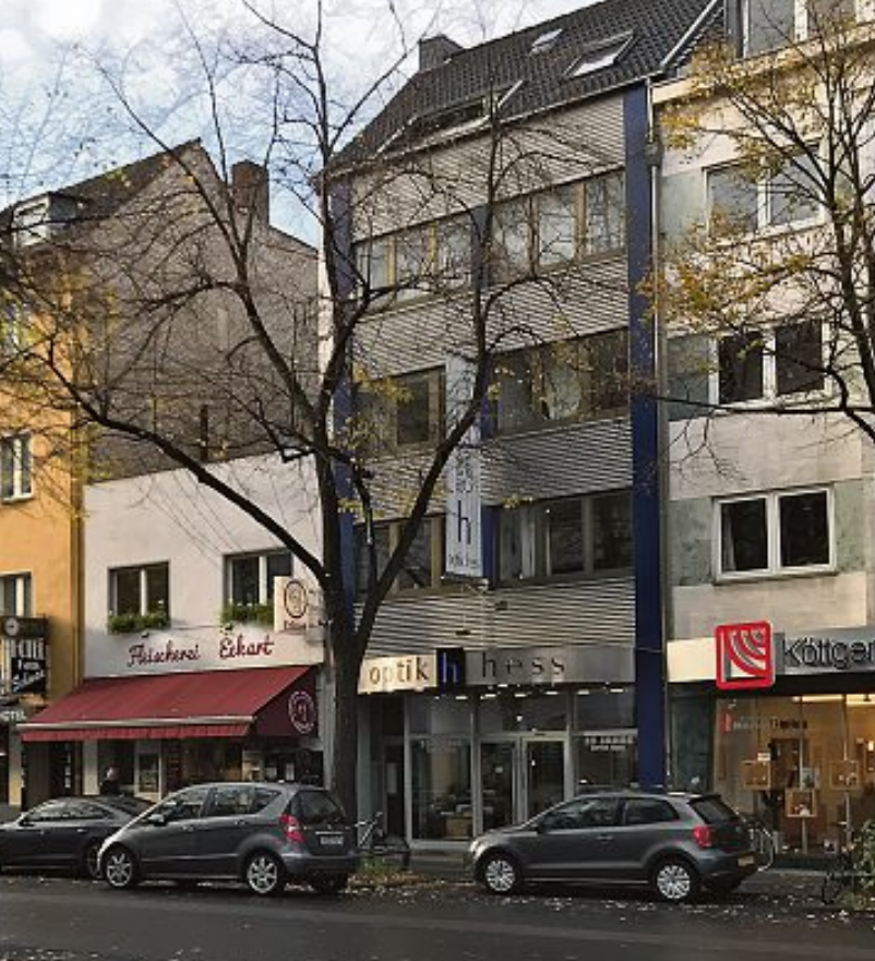 Auf der Dürener Straße gibt es eine Vielzahl von Geschäften Bild: Büge