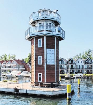 Die Stadt Plau am See hat einen eigenen kleinen Leuchtturm.