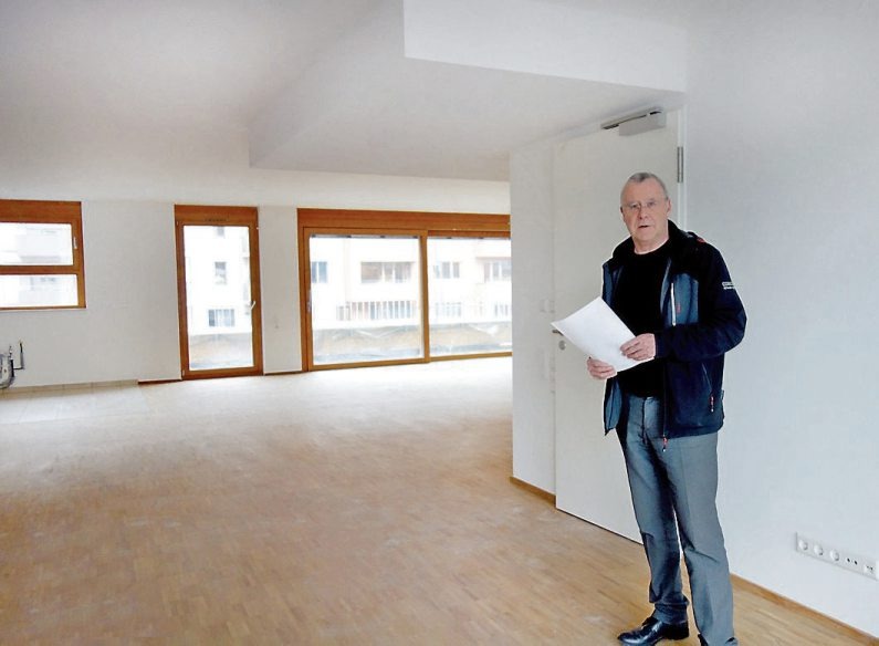 Gunnar Laufer-Stark gründete mit der „nestbau AG“ die bundesweit erste Bürger-Aktiengesellschaft im Wohnungsbau. Gunnar Laufer-Stark gründete mit der „nestbau AG“ die bundesweit erste Bürger-Aktiengesellschaft im Wohnungsbau.