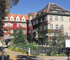 Das AMEOS Klinikum Aschersleben bieten Notfallpatienten eine interdisziplinäre Behandlung. Das AMEOS Klinikum Aschersleben bieten Notfallpatienten eine interdisziplinäre Behandlung.