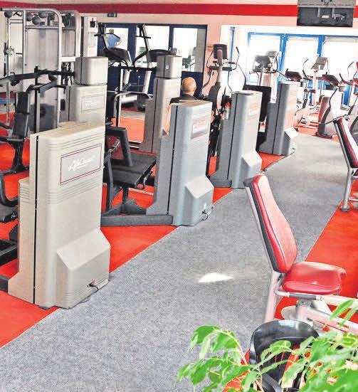 Die Herz-Kreislauf- und Kräftigungsgeräte sind auf dem modernsten Stand der Technik. Die Herz-Kreislauf- und Kräftigungsgeräte sind auf dem modernsten Stand der Technik.