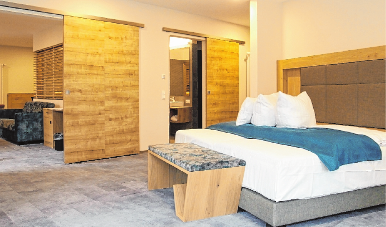 Komfortable Zimmer sorgen für einen angenehmen Aufenthalt. FOTOS: DOMINIK RÖDING Komfortable Zimmer sorgen für einen angenehmen Aufenthalt. FOTOS: DOMINIK RÖDING