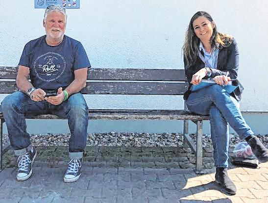 In der Krise engagiert: Bianca Scholz und Jürgen Pfliegensdörfer. Bild: privat In der Krise engagiert: Bianca Scholz und Jürgen Pfliegensdörfer. Bild: privat