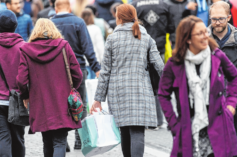 Der Einzelhandel in Marktheidenfeld bietet eine große Auswahl an Waren. FOTO: DANIEL PETER Der Einzelhandel in Marktheidenfeld bietet eine große Auswahl an Waren. FOTO: DANIEL PETER