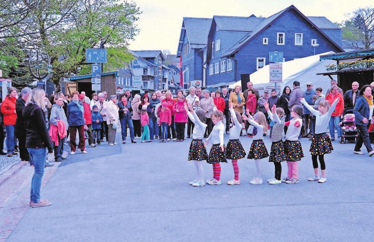 Nette Programmpunkte gehören in Neuhaus am Rennweg ebenfalls zum Frühlingsfest mit verkaufsoffenem Sonntag. Foto: Kleinteich Nette Programmpunkte gehören in Neuhaus am Rennweg ebenfalls zum Frühlingsfest mit verkaufsoffenem Sonntag. Foto: Kleinteich