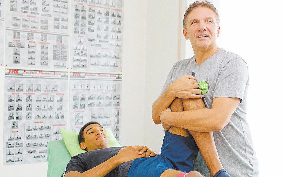 Wolfgang Holtz steht auch als Personal-Trainer zur Verfügung. Fotos: Holtz Physio Team Wolfgang Holtz steht auch als Personal-Trainer zur Verfügung. Fotos: Holtz Physio Team