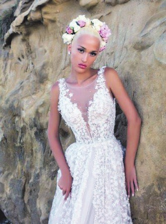 Dieses traumhafte Modell von Pollardi und viele andere Hochzeitskleider gibt es im Modehaus Böning Fotos (2): Modehaus Böning