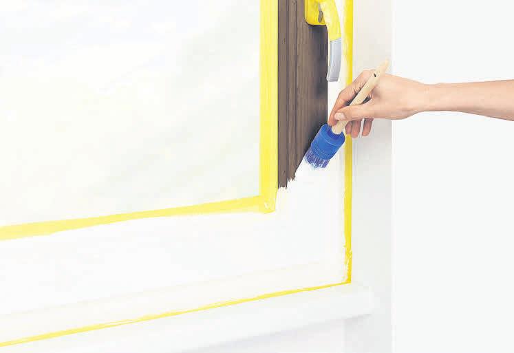 Auch für betagte Holzfenster gibt es geeignete Renovierfarben, die sich ganz einfach verarbeiten lassen. Auch für betagte Holzfenster gibt es geeignete Renovierfarben, die sich ganz einfach verarbeiten lassen.