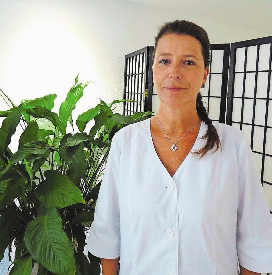 Anja Steinecke hilft ihren Kunden fachlich kompetent. Bild: PD