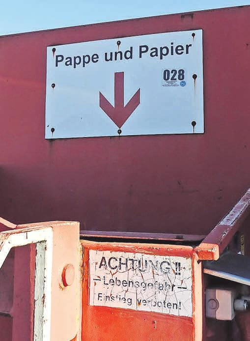 Auch Altpapier kann unkompliziert entsorgt werden. Auch Altpapier kann unkompliziert entsorgt werden.