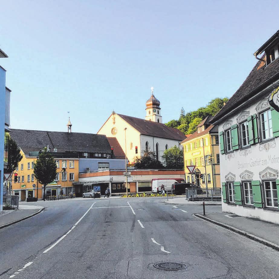 Mit der Ausstellung zum 500-jährigen Jubiläum der St. Martins Kirche und dem dazugehörigen großen Rahmenprogramm, den regelmässig stattfindenden Stadtführungen und den abwechslungsreichen Standkonzerten bietet Leutkirch auch in diesem Jahr wieder viel Unterhaltung für Jung und Alt. Fotos: C.Notz/P.Müller Mit der Ausstellung zum 500-jährigen Jubiläum der St. Martins Kirche und dem dazugehörigen großen Rahmenprogramm, den regelmässig stattfindenden Stadtführungen und den abwechslungsreichen Standkonzerten bietet Leutkirch auch in diesem Jahr wieder viel Unterhaltung für Jung und Alt. Fotos: C.Notz/P.Müller