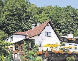 Das Hotel liegt in einer wunderschönen Landschaft. Das Hotel liegt in einer wunderschönen Landschaft.