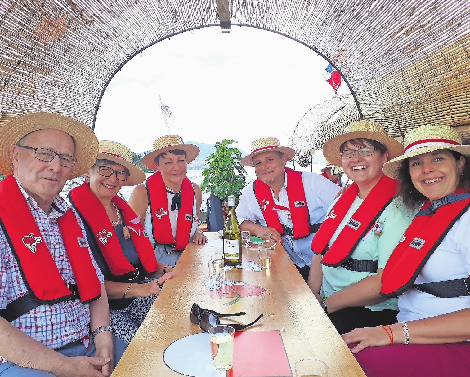 Solothurner lieben die Harmonie: Sinnbildlich die Fahrt an die Fête des Vignerons. Wer schafft es nach Bern? Bild: R. Karpf (Vevey, 2. August 2019)